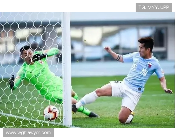 卢伟谈防守体系磨合不足新援需加强沟通提升球队协同作战能力